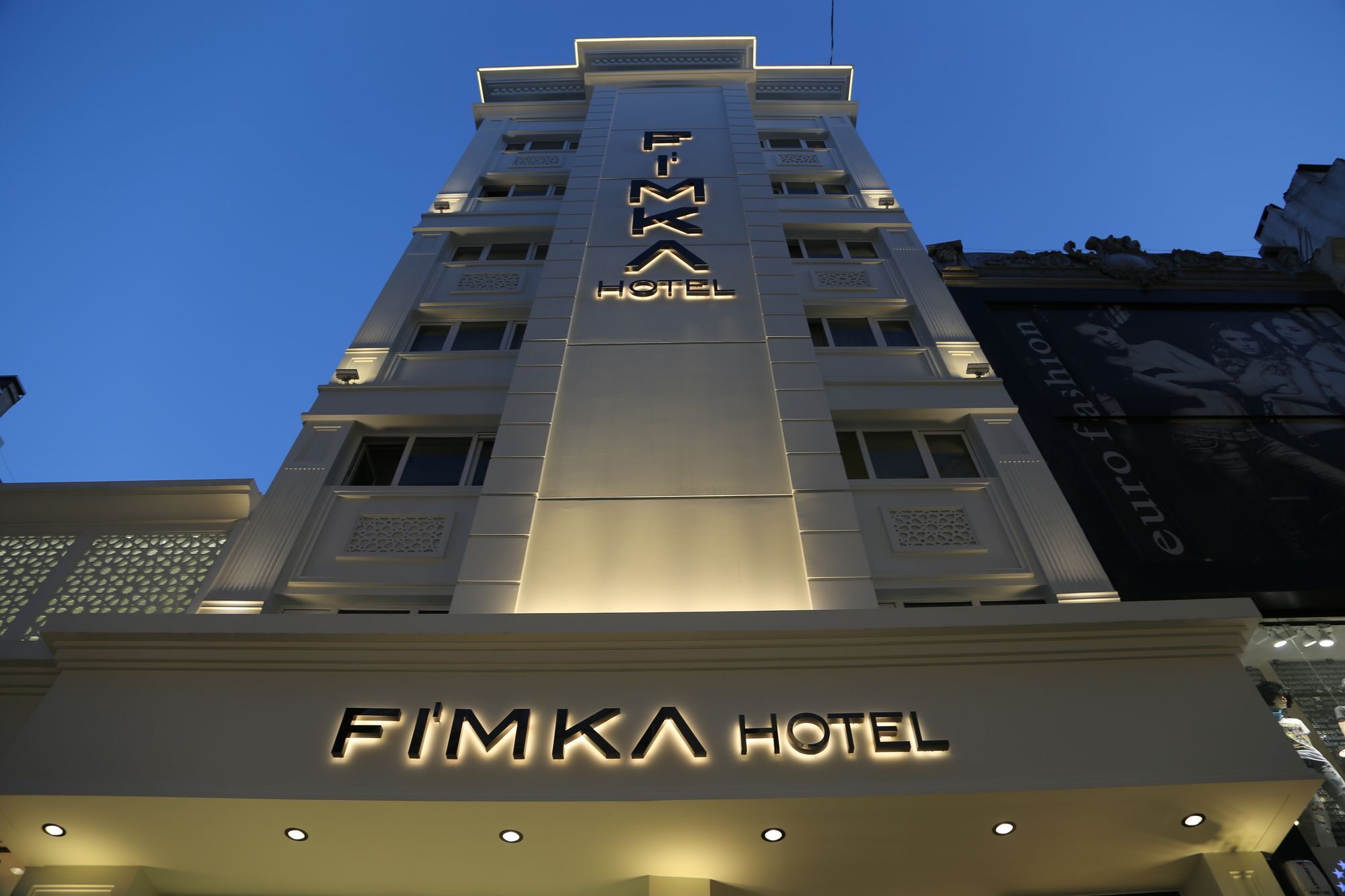 Fimka Hotel Istanboel Buitenkant foto